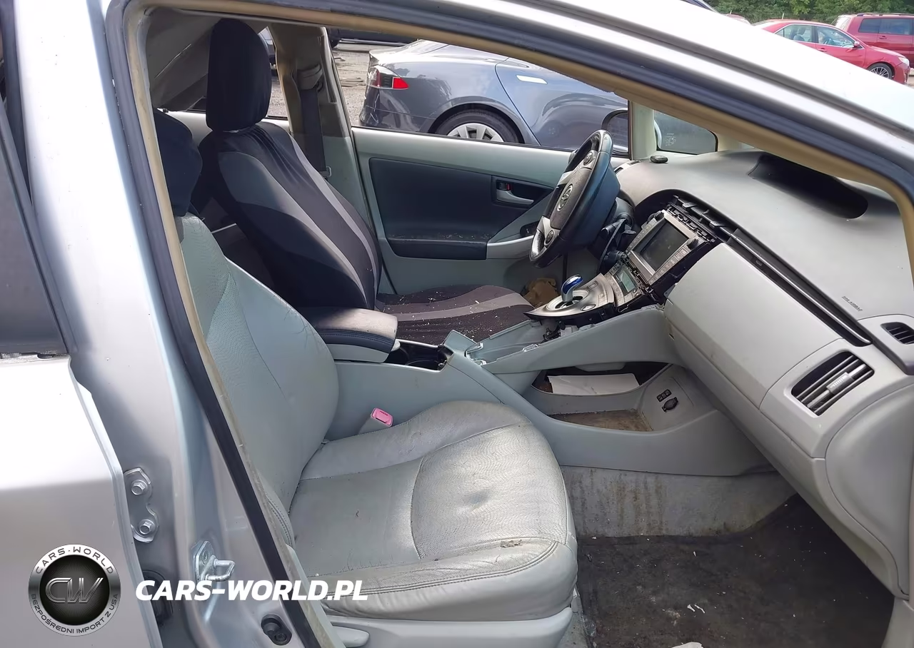 2010 Toyota Prius Iv VIN:JTDKN3DU1A1113847 - 5