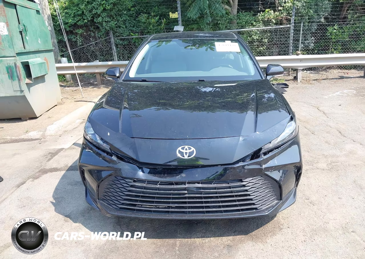 2026 Toyota Camry Le VIN:4T1DAACK4TU679748 - 6