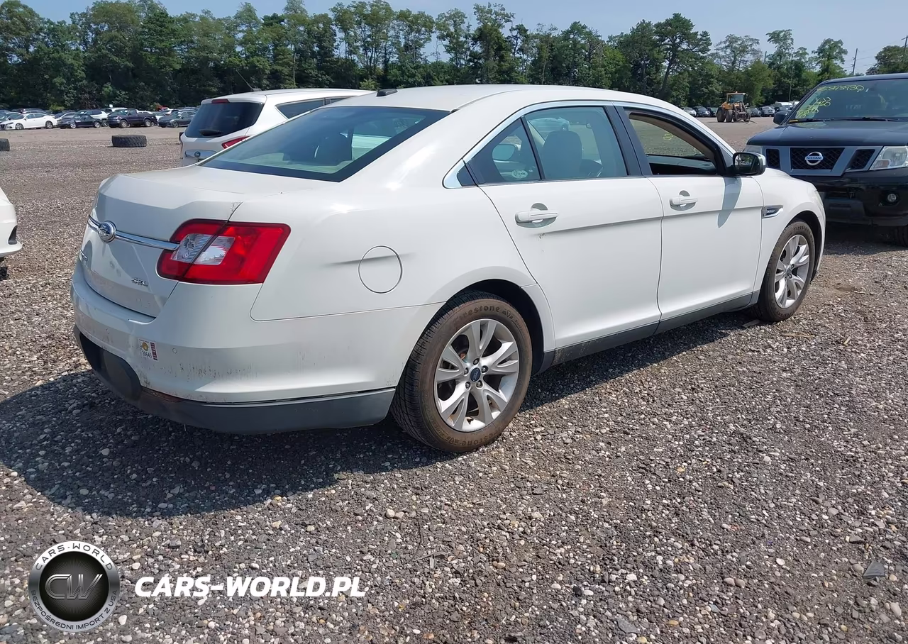 2011 Ford Taurus Sel VIN:1FAHP2EW1BG100373 - 4