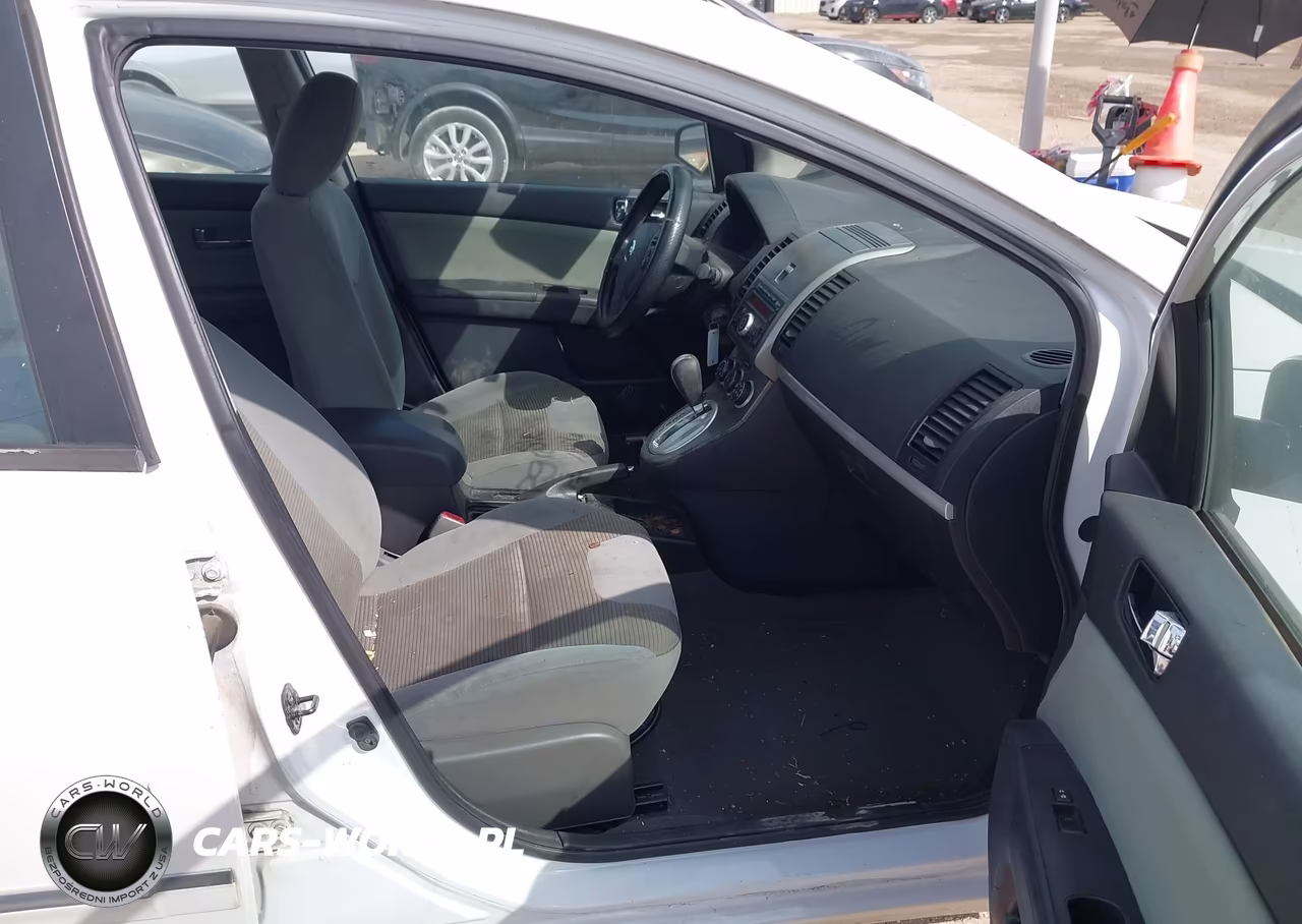 2012 Nissan Sentra 2.0 S VIN:3N1AB6AP1CL711844 - 5
