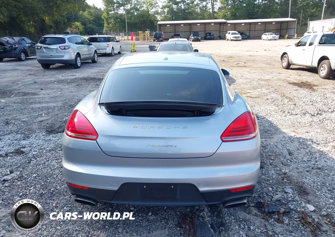 2016 Porsche Panamera 4 VIN:WP0AA2A74GL000312 - 16