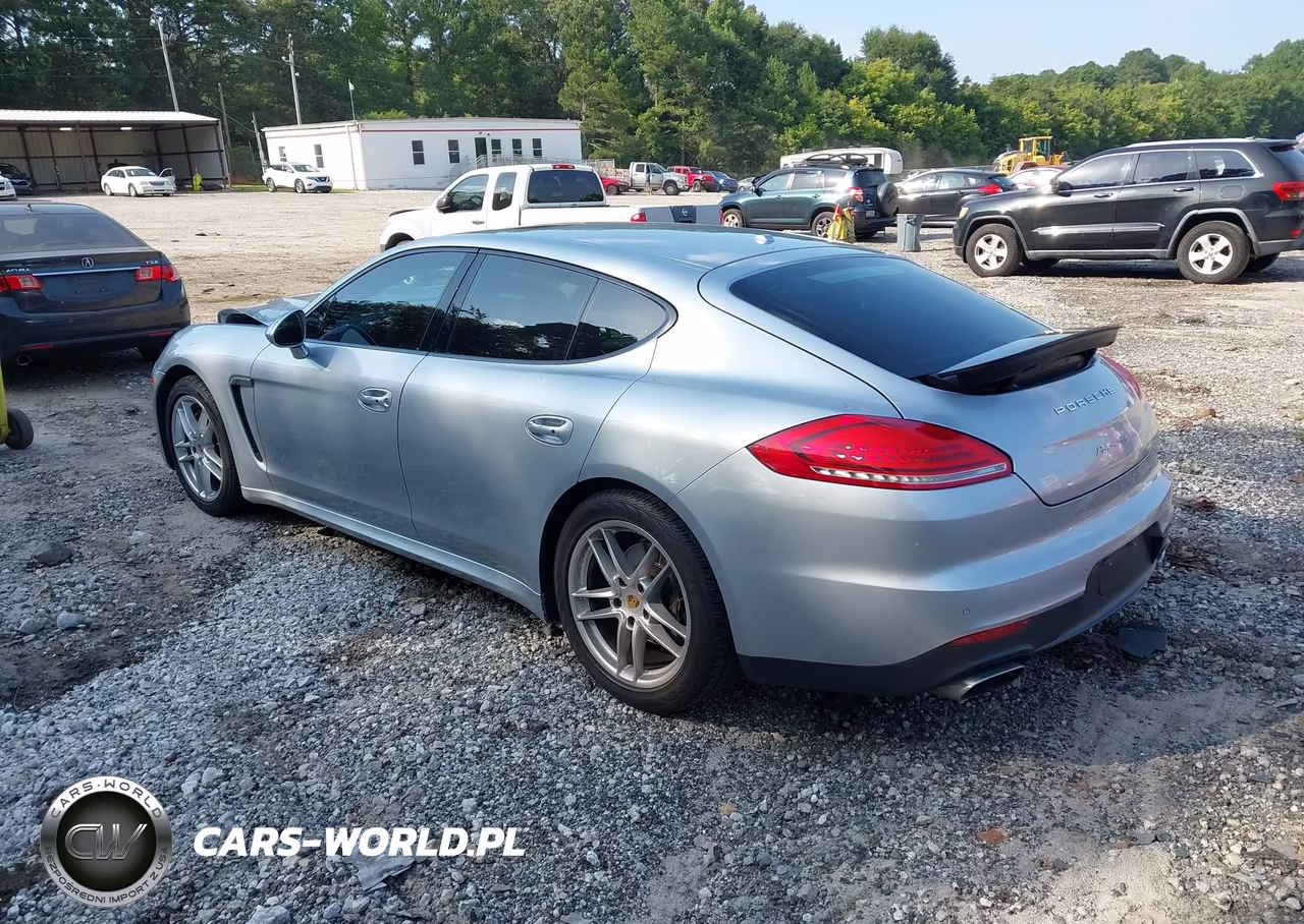 2016 Porsche Panamera 4 VIN:WP0AA2A74GL000312 - 3