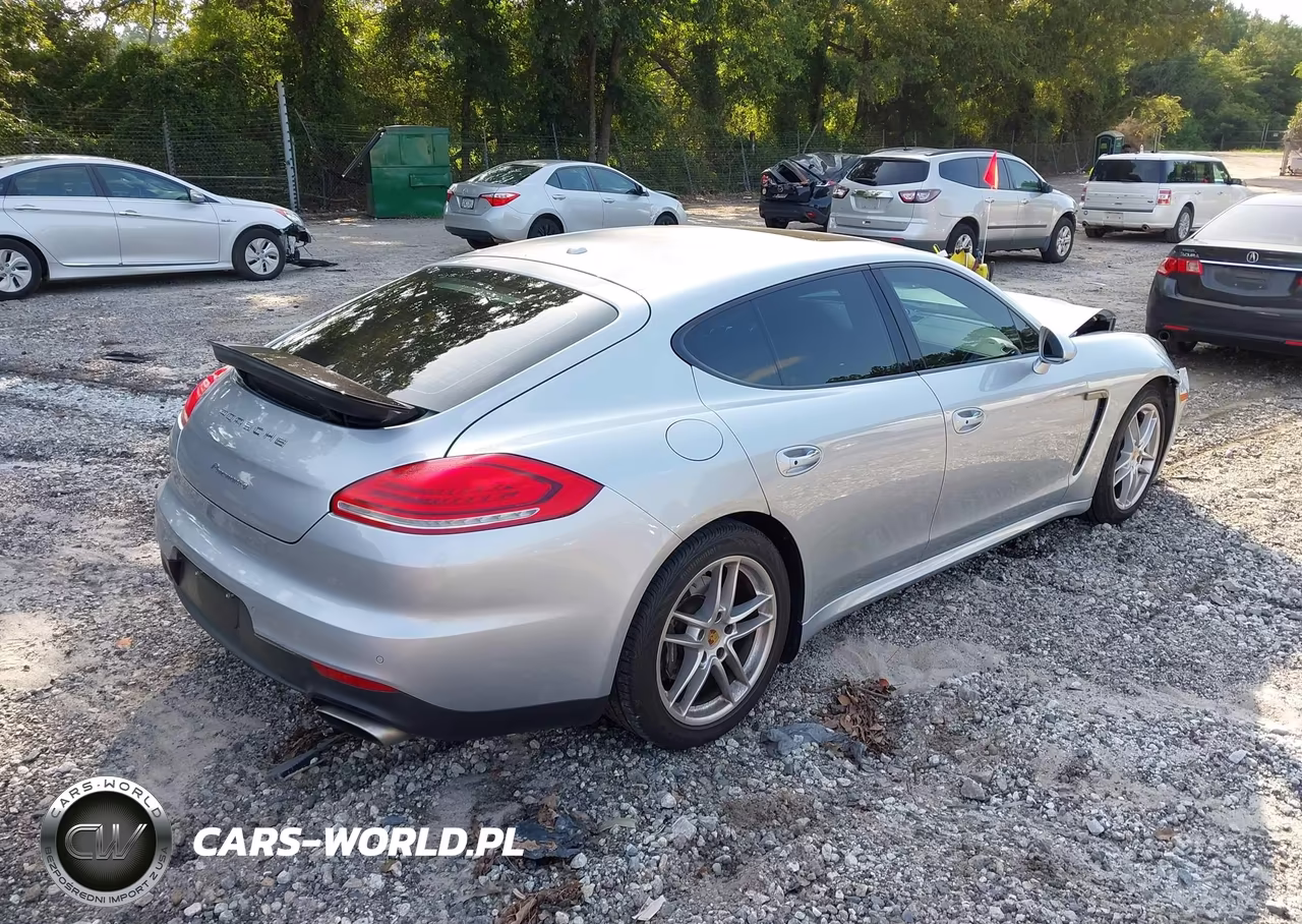 2016 Porsche Panamera 4 VIN:WP0AA2A74GL000312 - 4