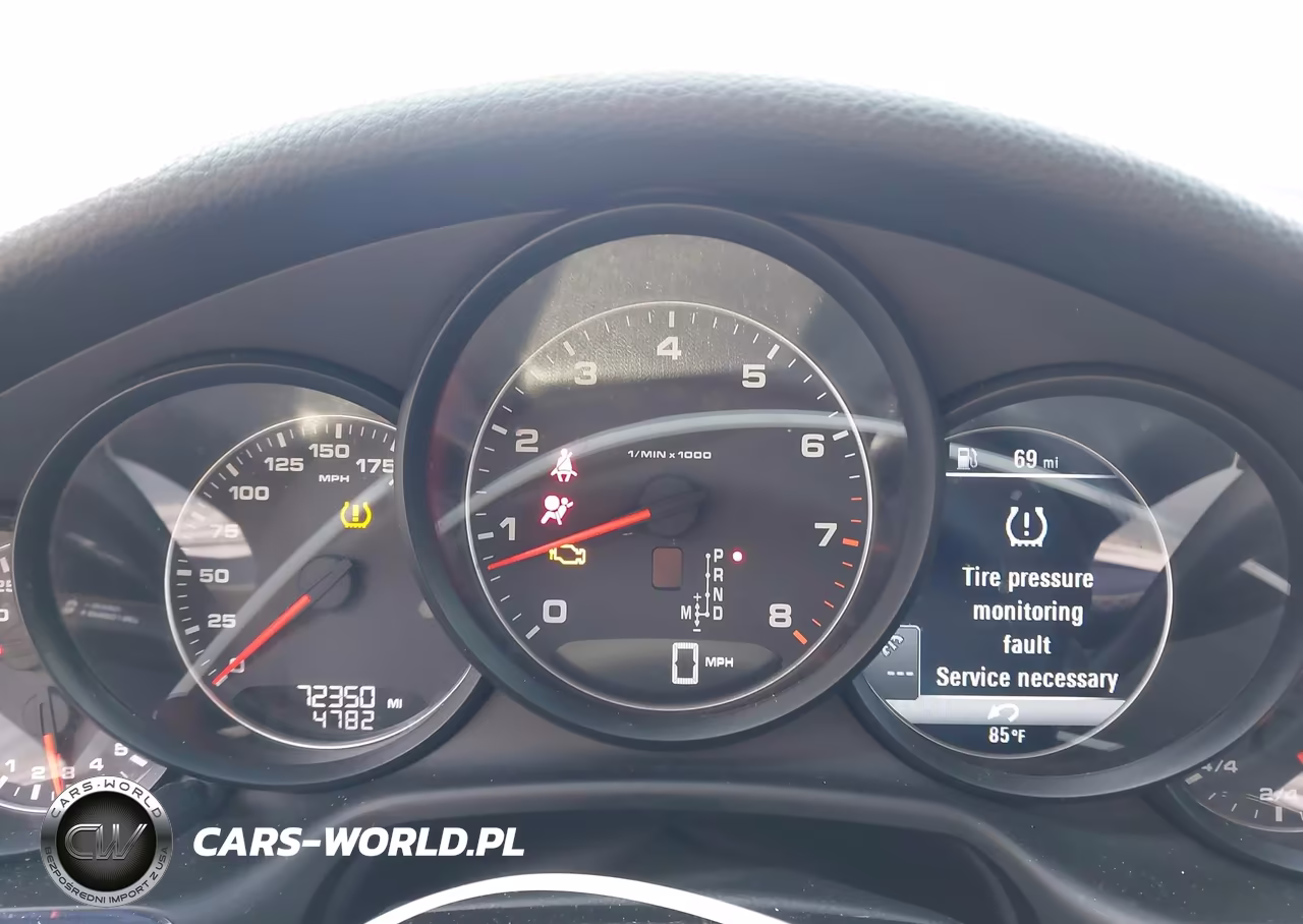 2016 Porsche Panamera 4 VIN:WP0AA2A74GL000312 - 7