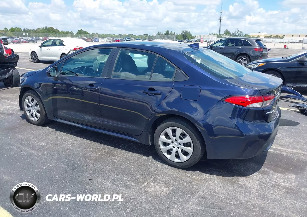 2022 Toyota Corolla Le VIN:5YFEPMAE3NP360430 - 3