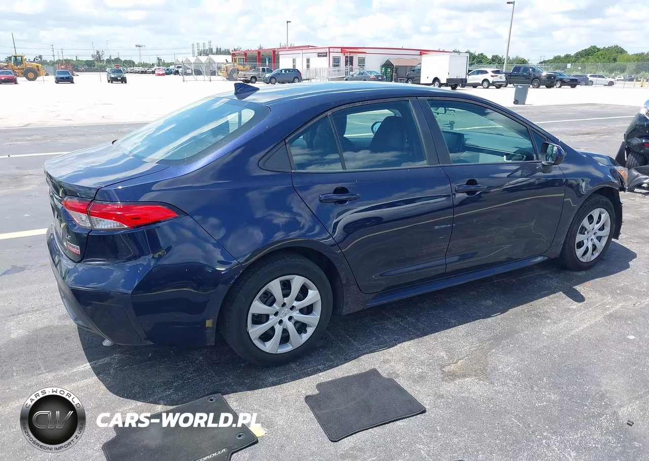 2022 Toyota Corolla Le VIN:5YFEPMAE3NP360430 - 4