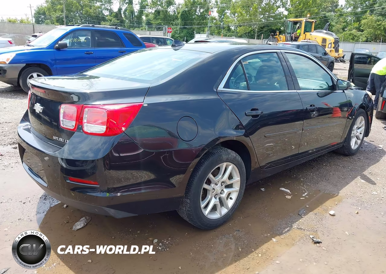 2013 Chevrolet Malibu 1Lt VIN:1G11C5SA5DF203458 - 4