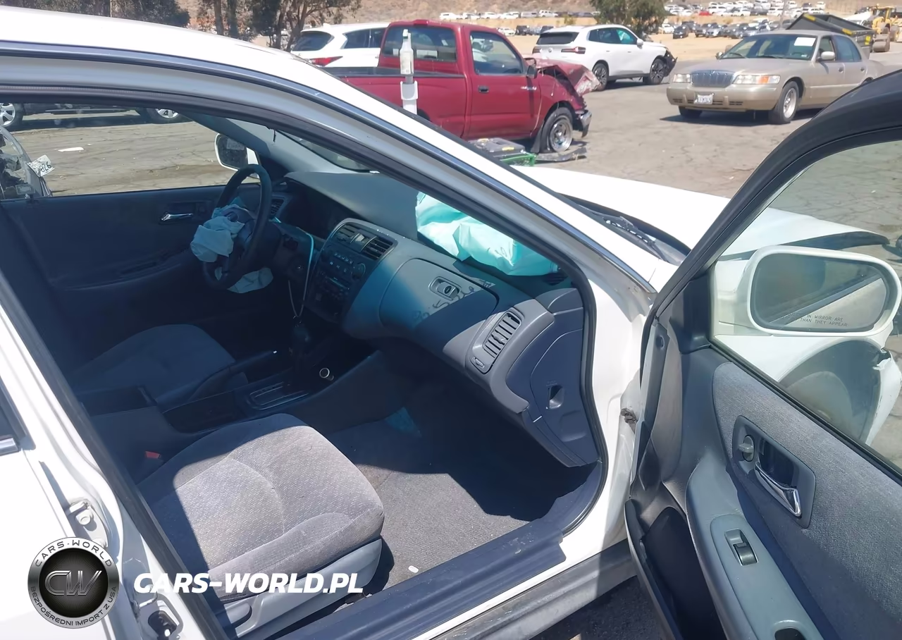2001 Honda Accord 2.3 Lx VIN:3HGCG66501G710075 - 5