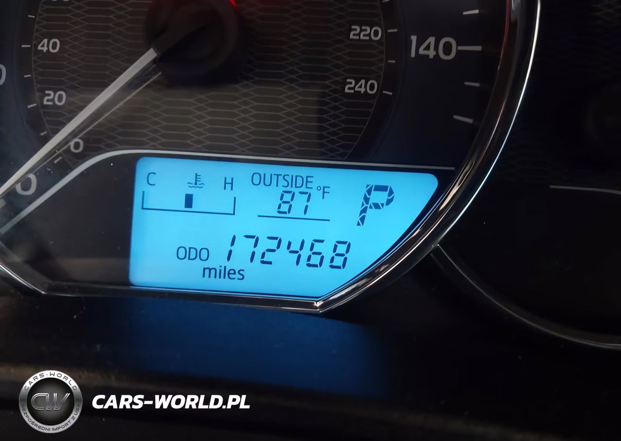 2015 Toyota Corolla Le VIN:2T1BURHE6FC470548 - 16