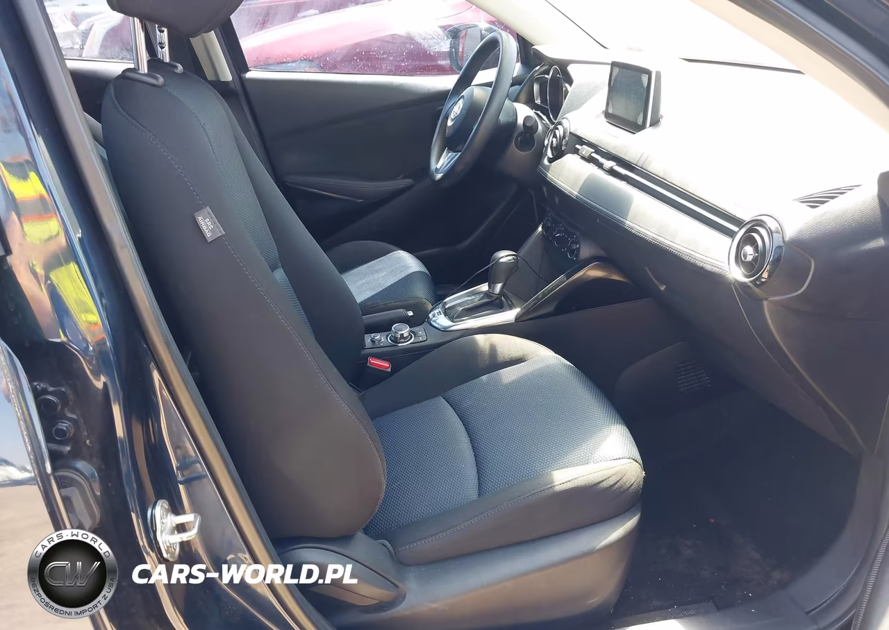 2016 Scion Ia VIN:3MYDLBZV4GY126771 - 5
