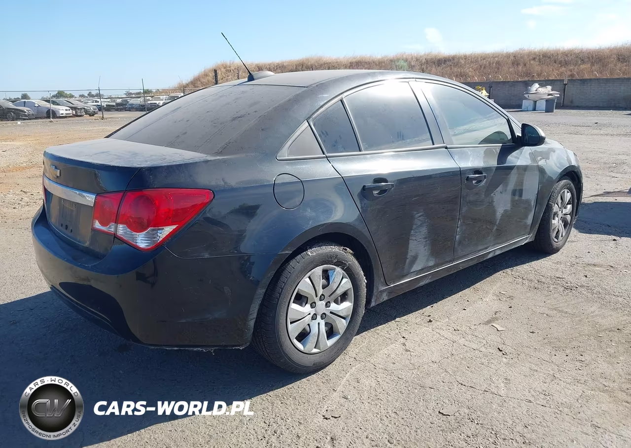 2016 Chevrolet Cruze Limited Ls Auto VIN:1G1PC5SG9G7170834 - 4