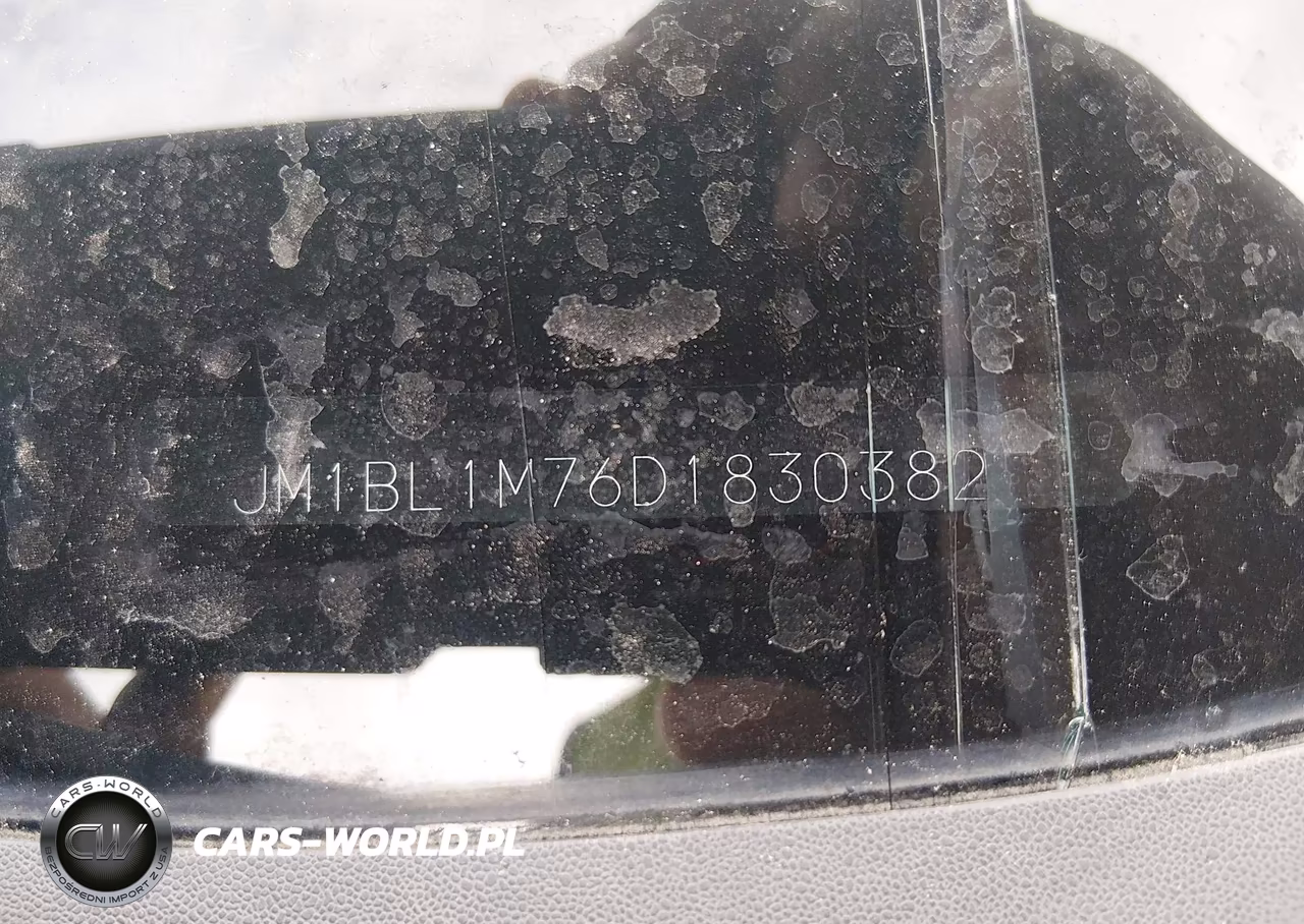 2013 Mazda Mazda3 I Grand Touring VIN:JM1BL1M76D1830382 - 9