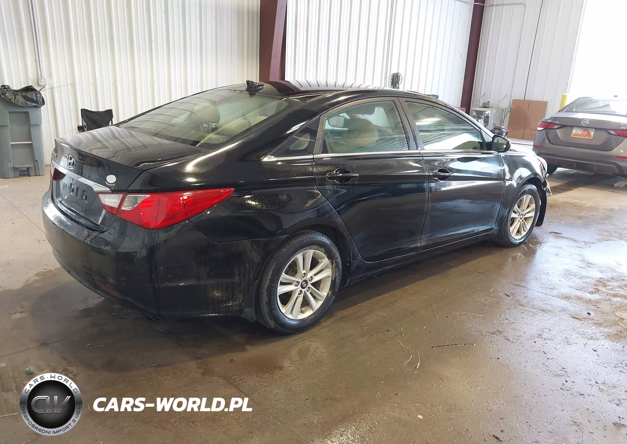 2013 Hyundai Sonata Gls VIN:5NPEB4AC9DH505995 - 4