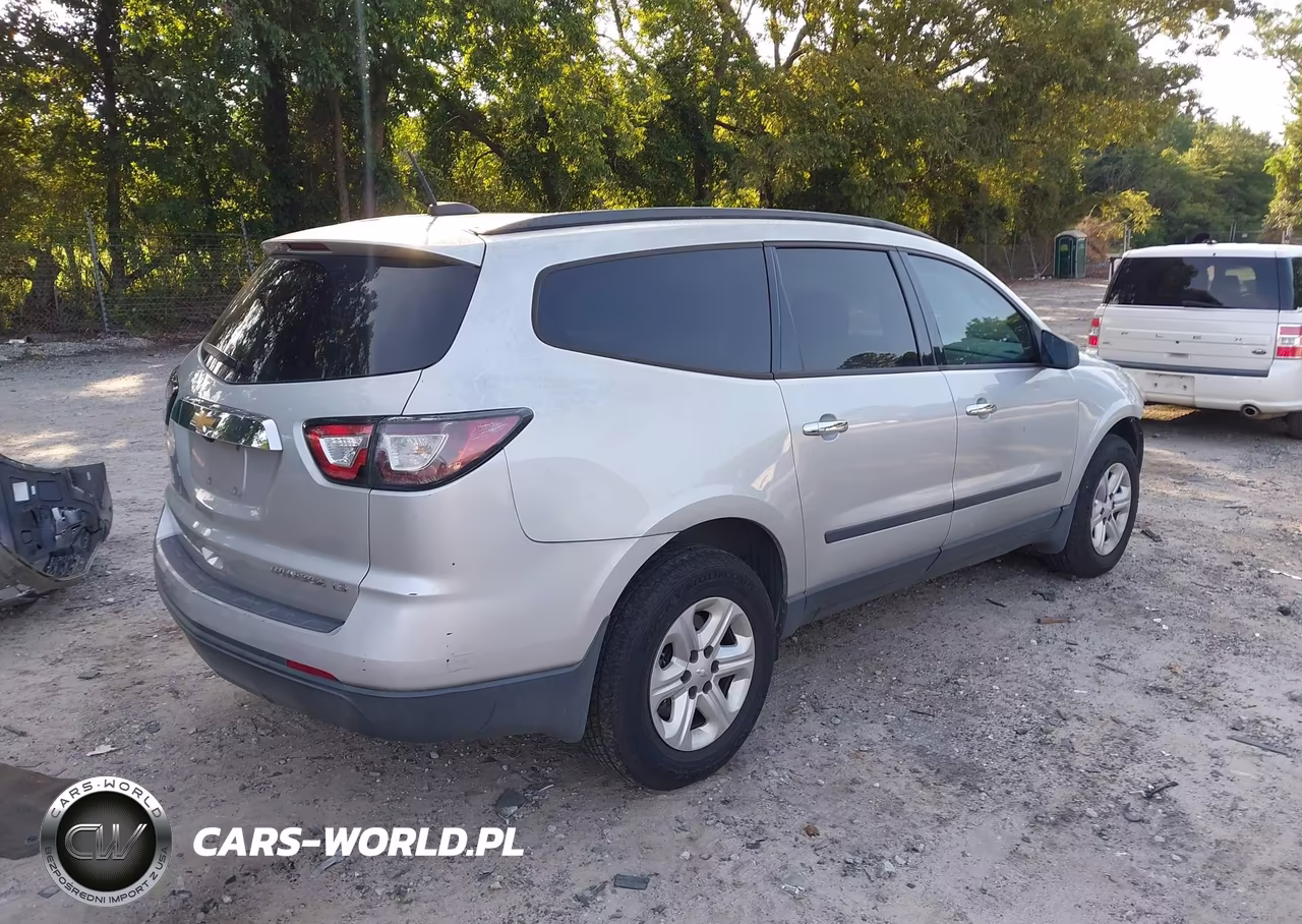 2016 Chevrolet Traverse Ls VIN:1GNKRFKD2GJ162046 - 4
