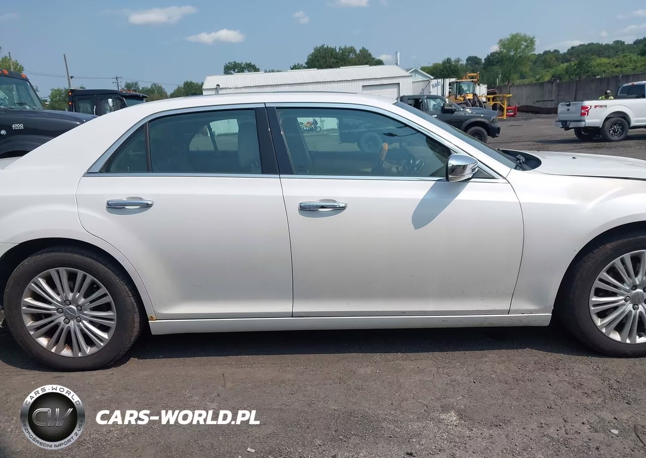 2012 Chrysler 300C Awd VIN:2C3CCAKT8CH143378 - 13