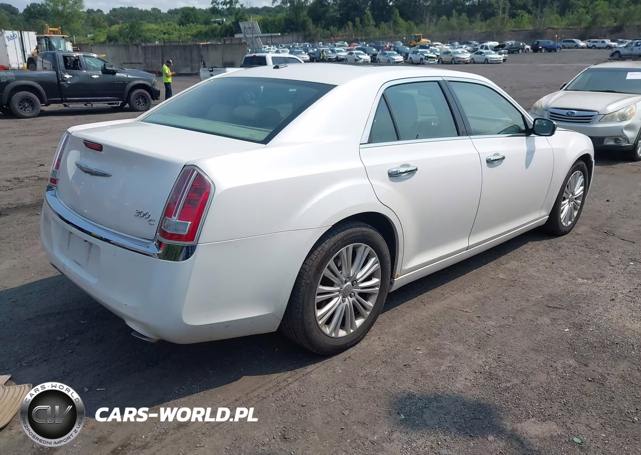 2012 Chrysler 300C Awd VIN:2C3CCAKT8CH143378 - 4