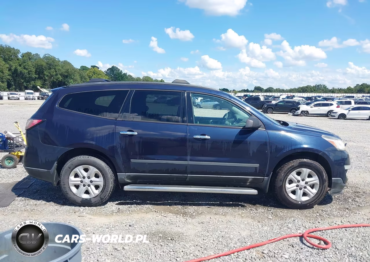 2017 Chevrolet Traverse Ls VIN:1GNKRFKD2HJ199485 - 13