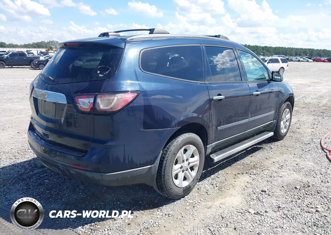 2017 Chevrolet Traverse Ls VIN:1GNKRFKD2HJ199485 - 4
