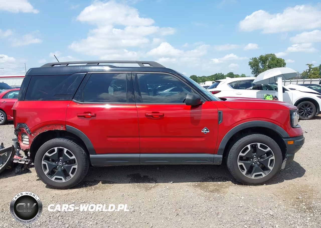 2022 Ford Bronco Sport Outer Banks VIN:3FMCR9C68NRD17969 - 14
