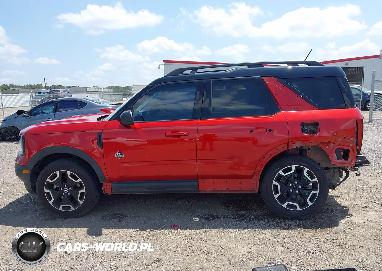 2022 Ford Bronco Sport Outer Banks VIN:3FMCR9C68NRD17969 - 15