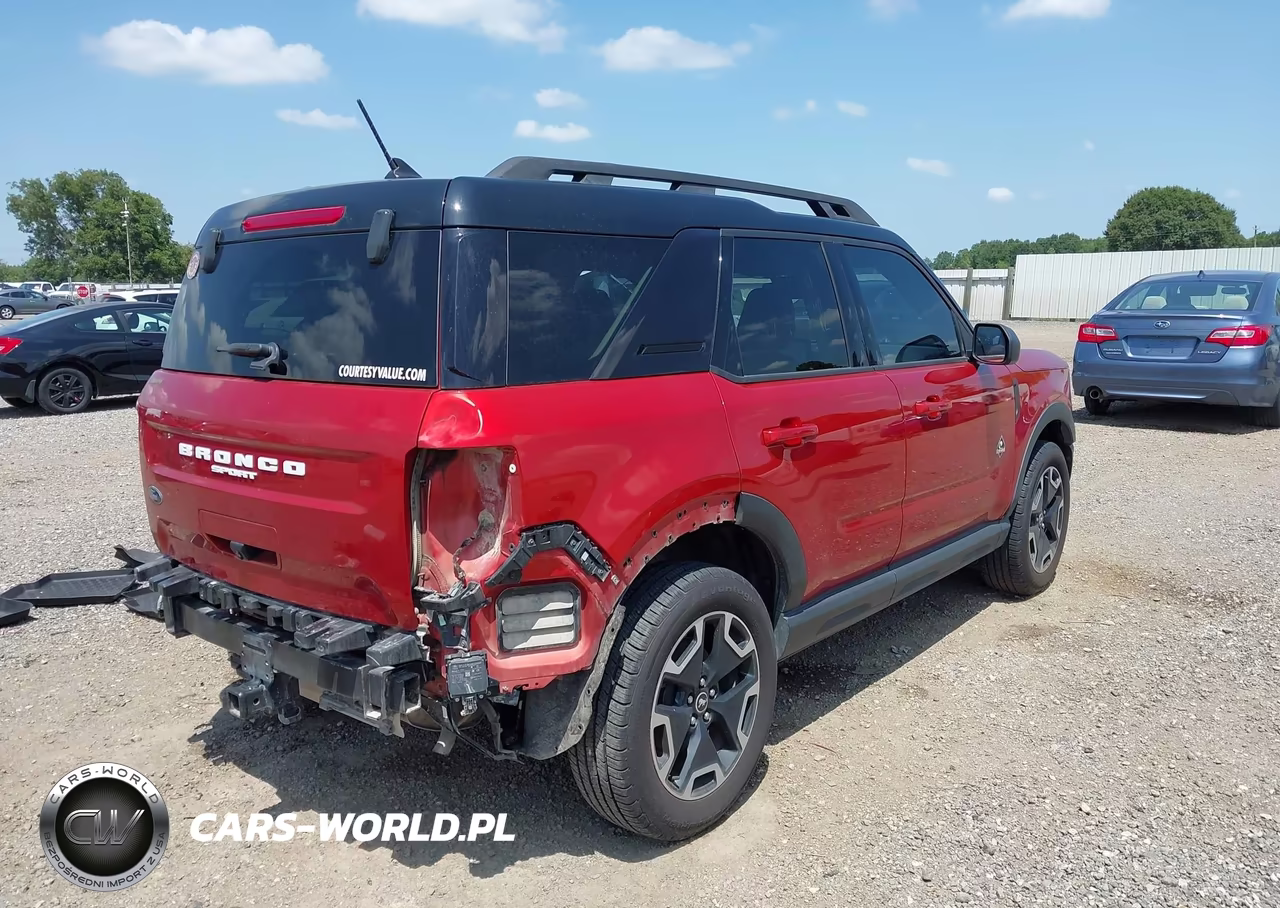 2022 Ford Bronco Sport Outer Banks VIN:3FMCR9C68NRD17969 - 4