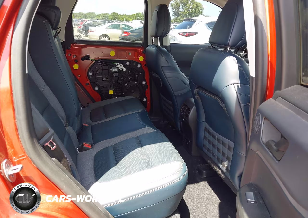 2022 Ford Bronco Sport Outer Banks VIN:3FMCR9C68NRD17969 - 8