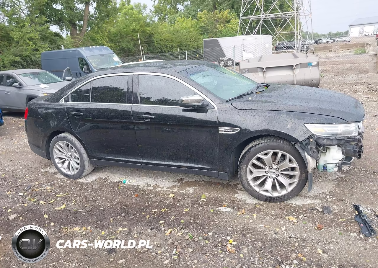 2017 Ford Taurus Limited VIN:1FAHP2F80HG113835 - 13