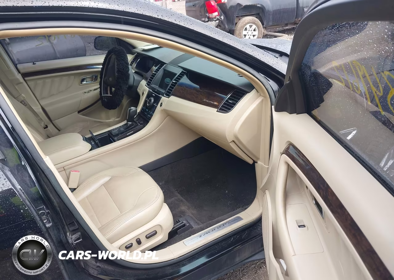 2017 Ford Taurus Limited VIN:1FAHP2F80HG113835 - 5