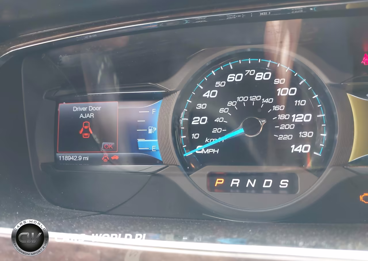 2017 Ford Taurus Limited VIN:1FAHP2F80HG113835 - 7