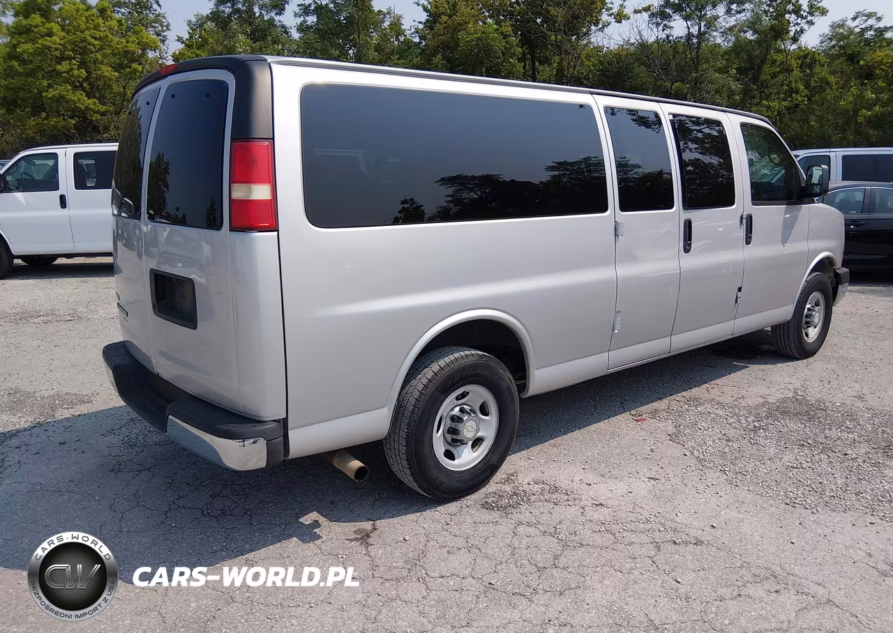 2010 Chevrolet Express 3500 Lt VIN:1GA2G1DGXA1169013 - 4