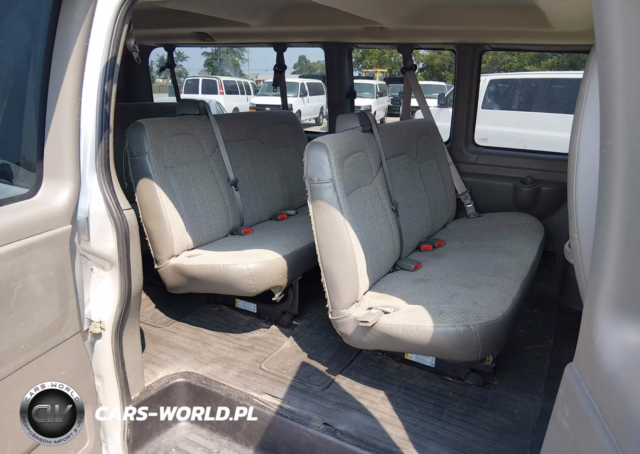 2010 Chevrolet Express 3500 Lt VIN:1GA2G1DGXA1169013 - 8