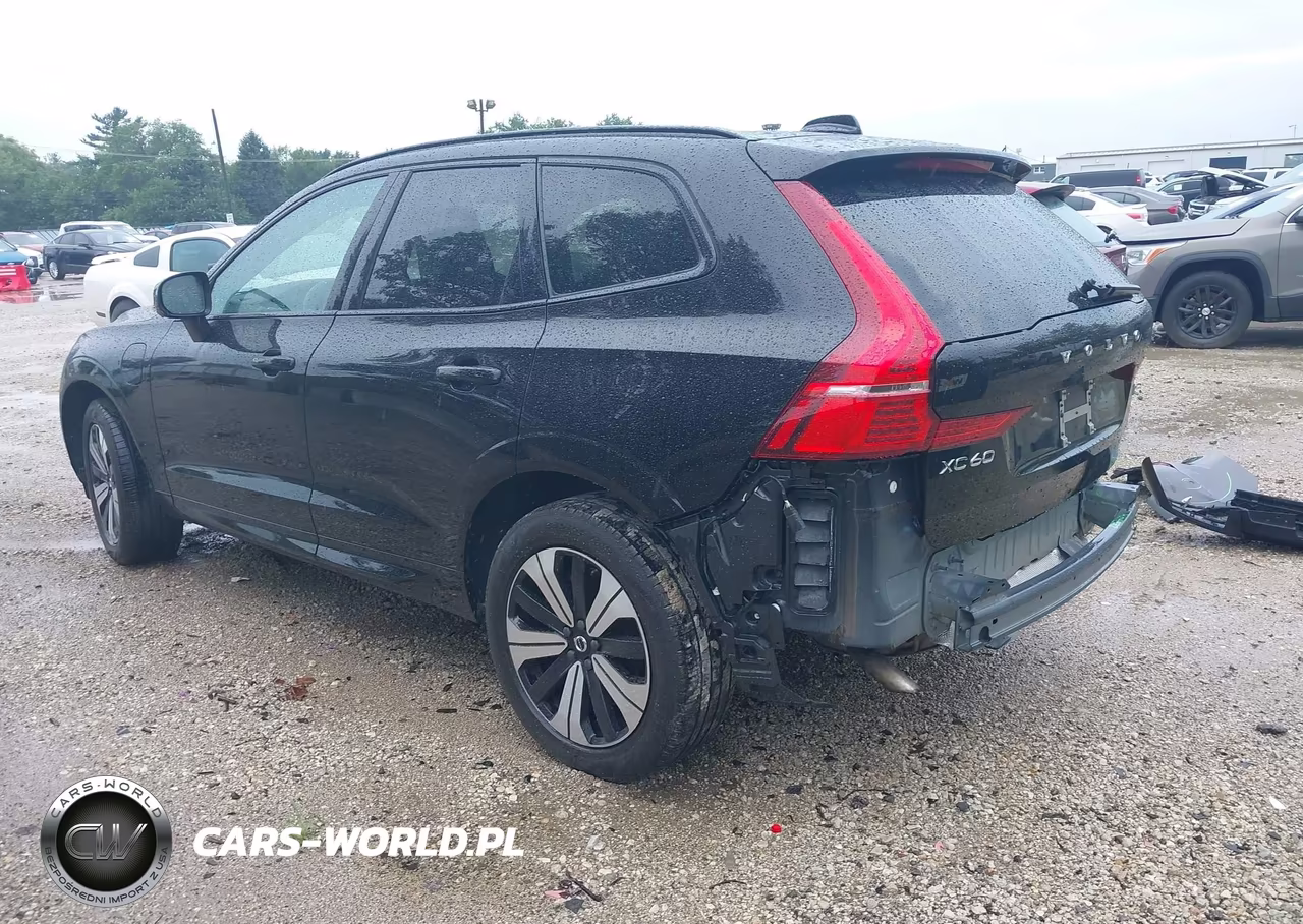 2024 Volvo Xc60 Recharge Plug-In Hybrid T8 Plus Dark Theme VIN:YV4H60DL5R1909443 - 3