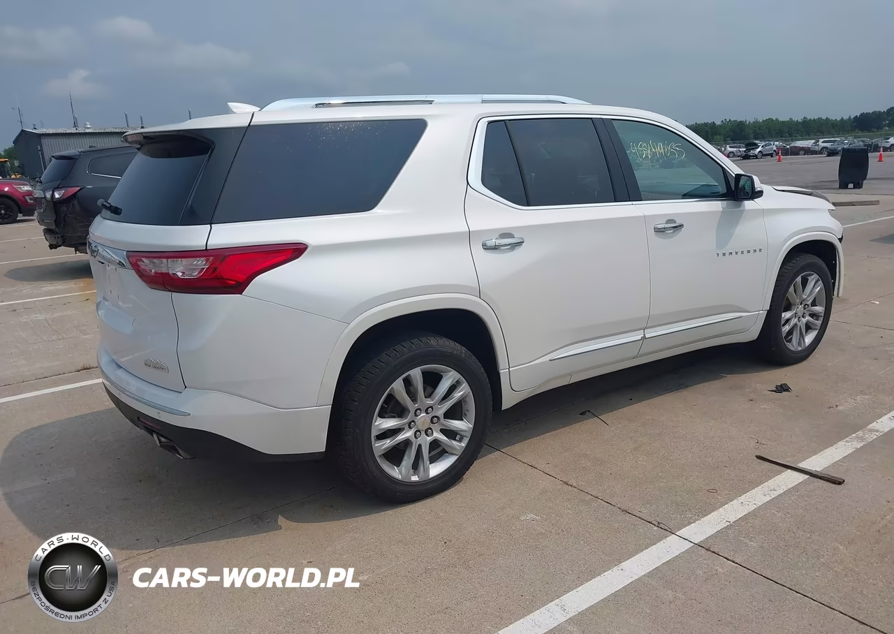 2018 Chevrolet Traverse High Country VIN:1GNEVKKW8JJ115419 - 4