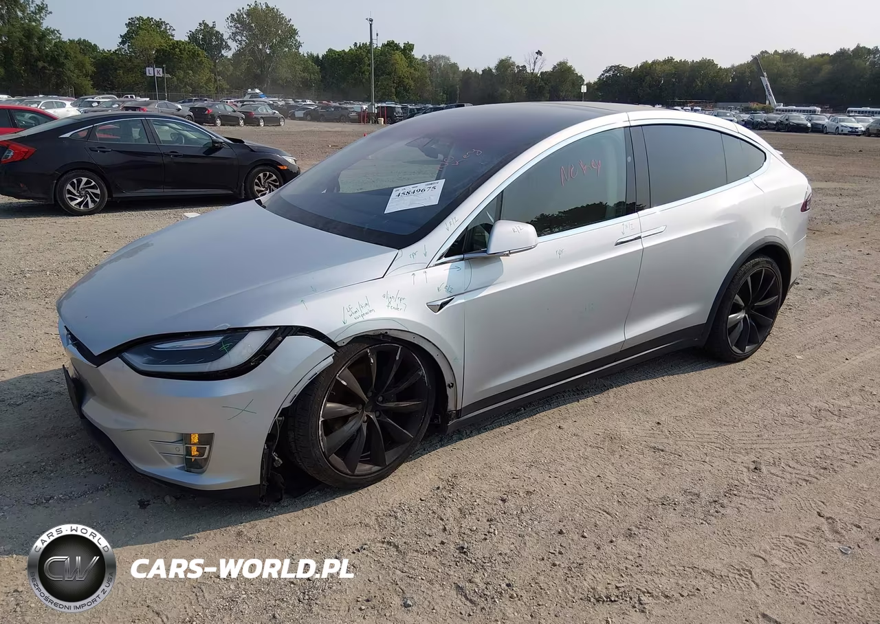 2017 Tesla Model X 100D-75D-90D VIN:5YJXCDE27HF056165 - 2