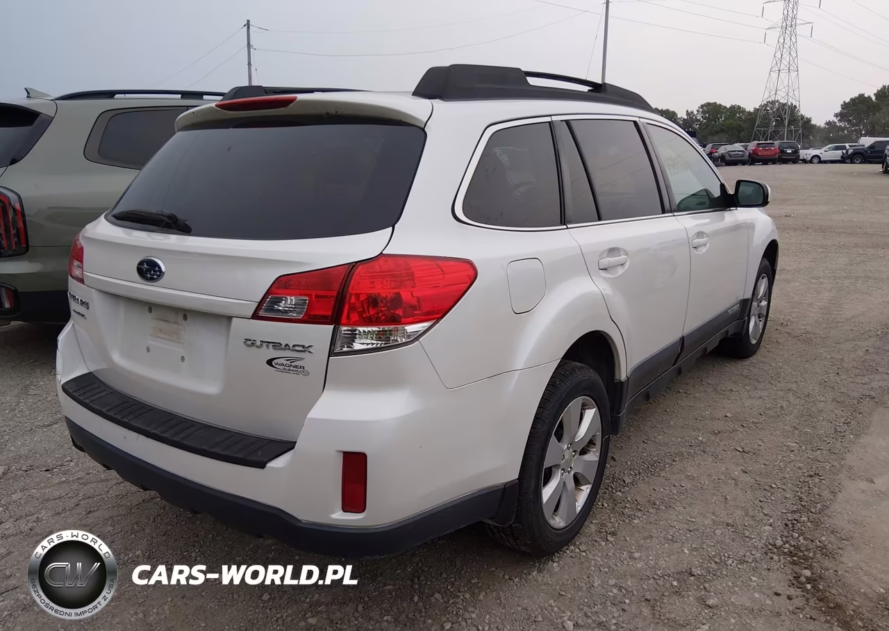 2010 Subaru Outback 2.5I Limited VIN:4S4BRCKC6A3313346 - 4