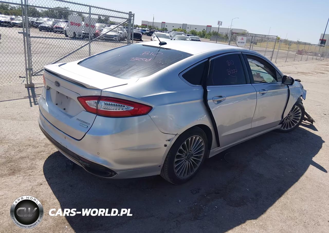 2014 Ford Fusion Titanium VIN:3FA6P0K99ER359846 - 4