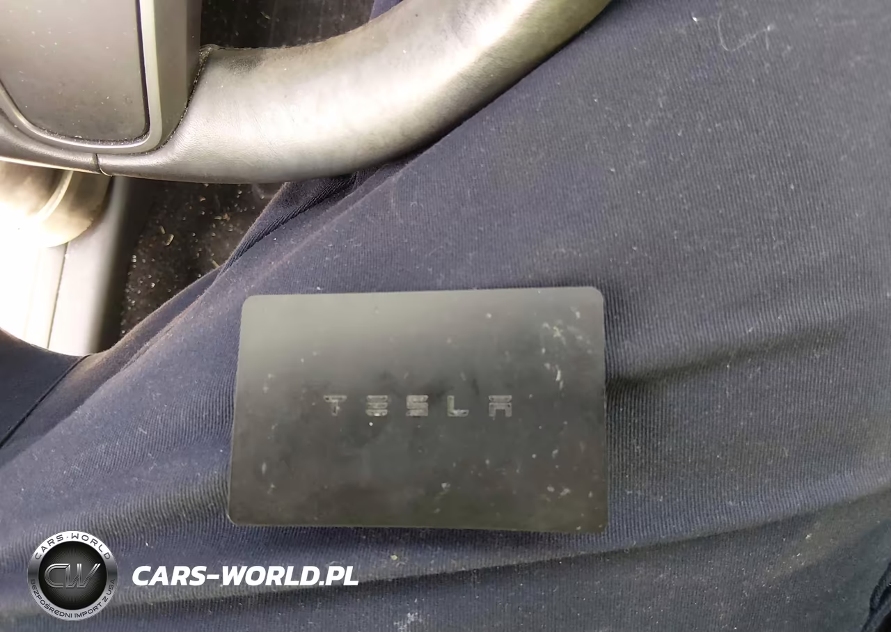 2018 Tesla Model 3 Long Range-Mid Range VIN:5YJ3E1EA6JF007365 - 11