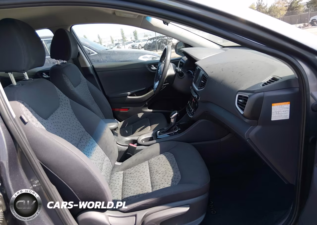 2017 Hyundai Ioniq Hybrid Sel VIN:KMHC75LC0HU057696 - 5