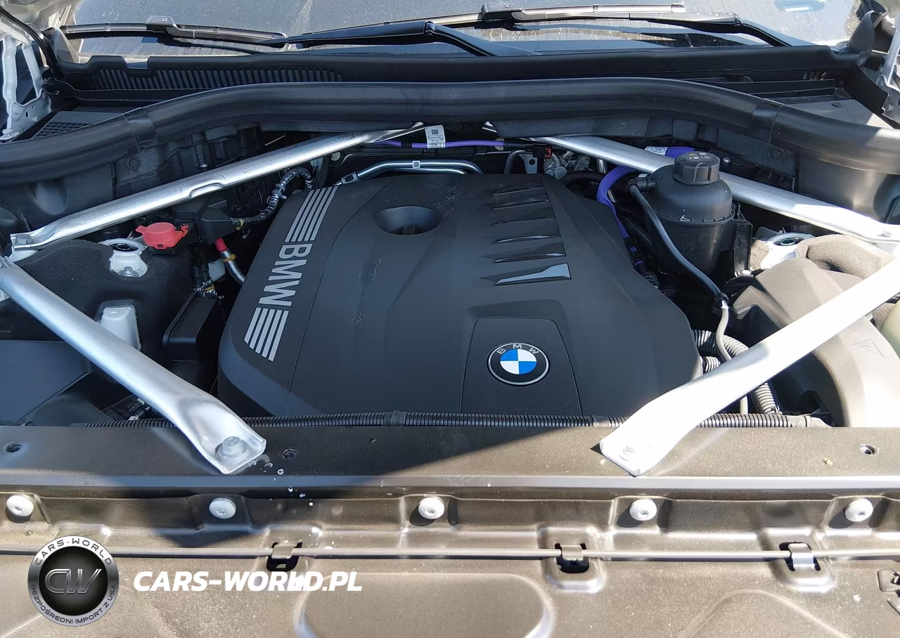 2027 BMW X7 VIN:5UX23EM02V9487159 - 10