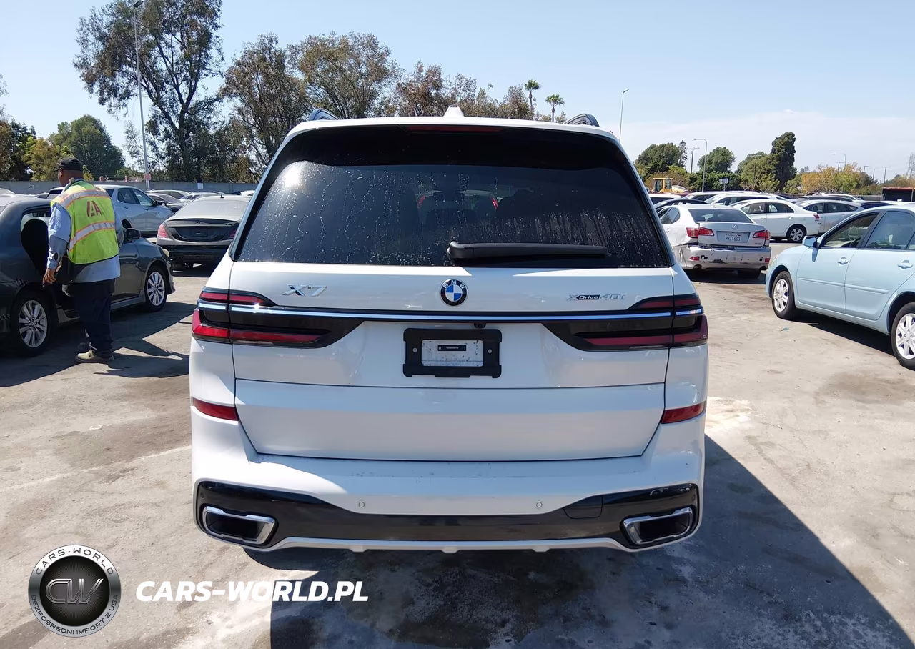 2027 BMW X7 VIN:5UX23EM02V9487159 - 16