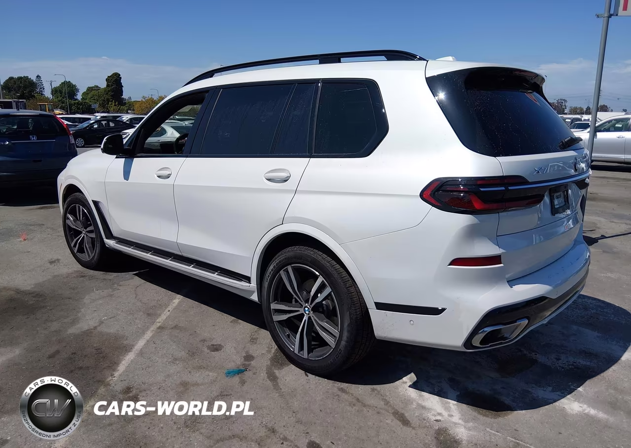 2027 BMW X7 VIN:5UX23EM02V9487159 - 3