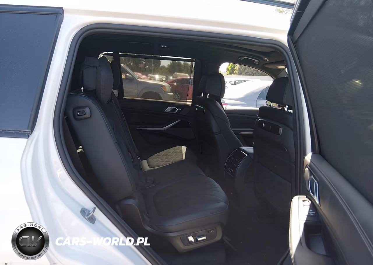 2027 BMW X7 VIN:5UX23EM02V9487159 - 8