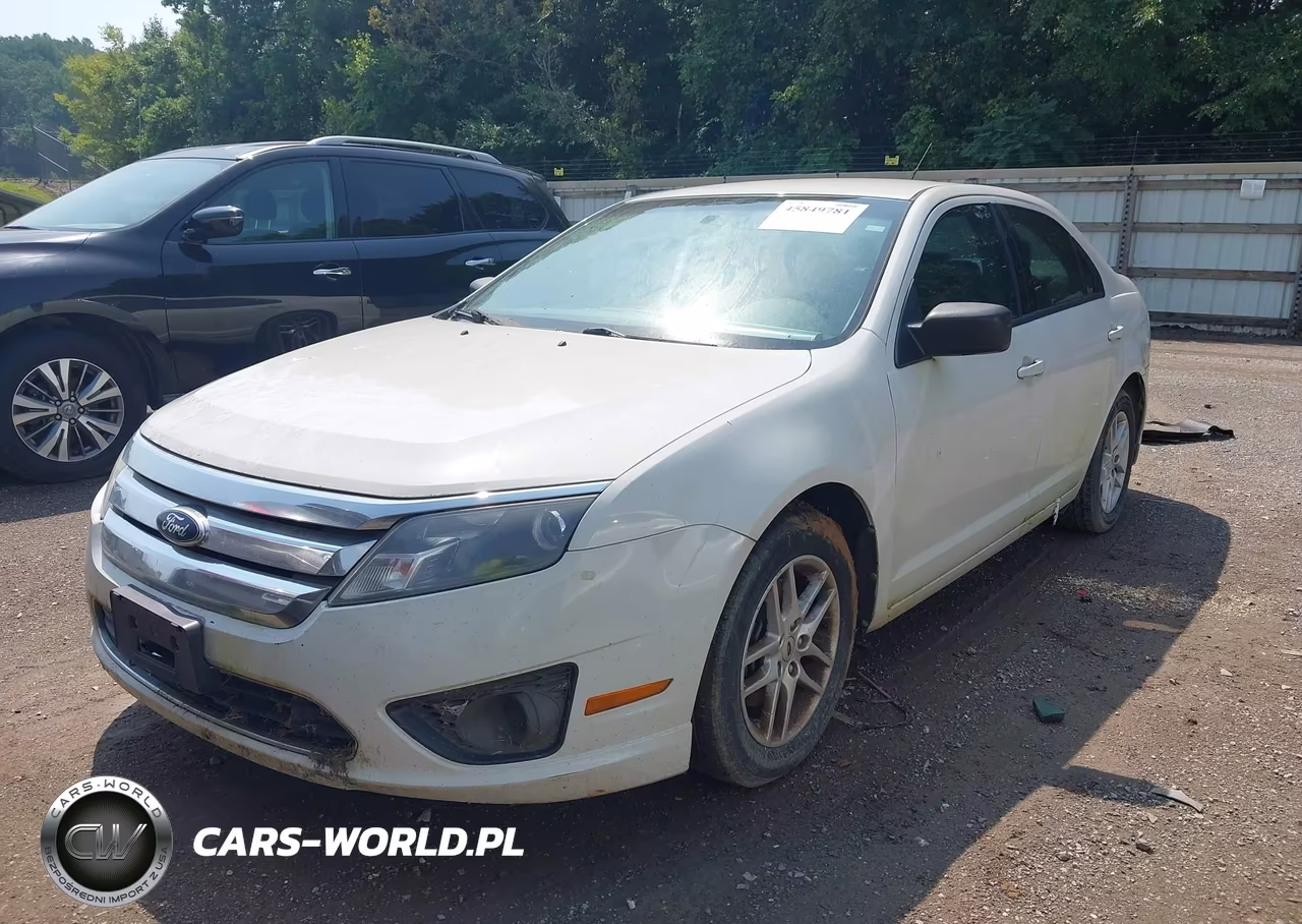 2012 Ford Fusion S VIN:3FAHP0GAXCR330865 - 2