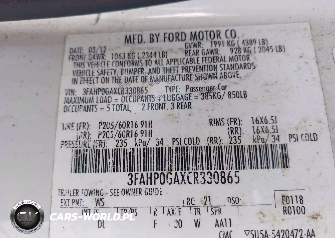 2012 Ford Fusion S VIN:3FAHP0GAXCR330865 - 9