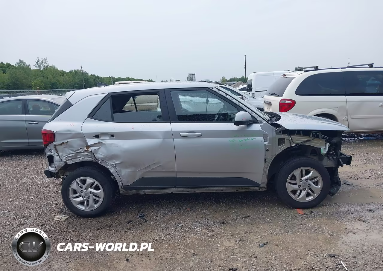 2021 Hyundai Venue Se VIN:KMHRB8A37MU068444 - 13