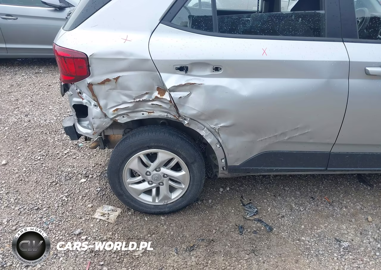 2021 Hyundai Venue Se VIN:KMHRB8A37MU068444 - 6
