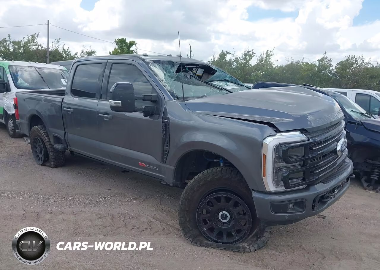 2025 Ford F-350 Platinum VIN:1FT8W3BMXSEC06452 - 1