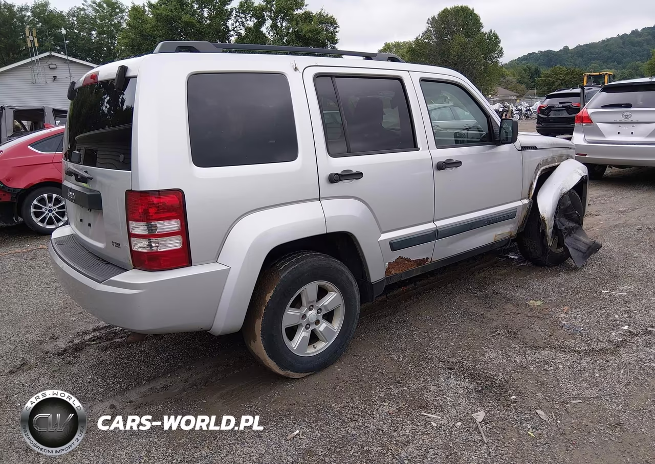 2009 Jeep Liberty Sport VIN:1J8GN28K19W527646 - 4