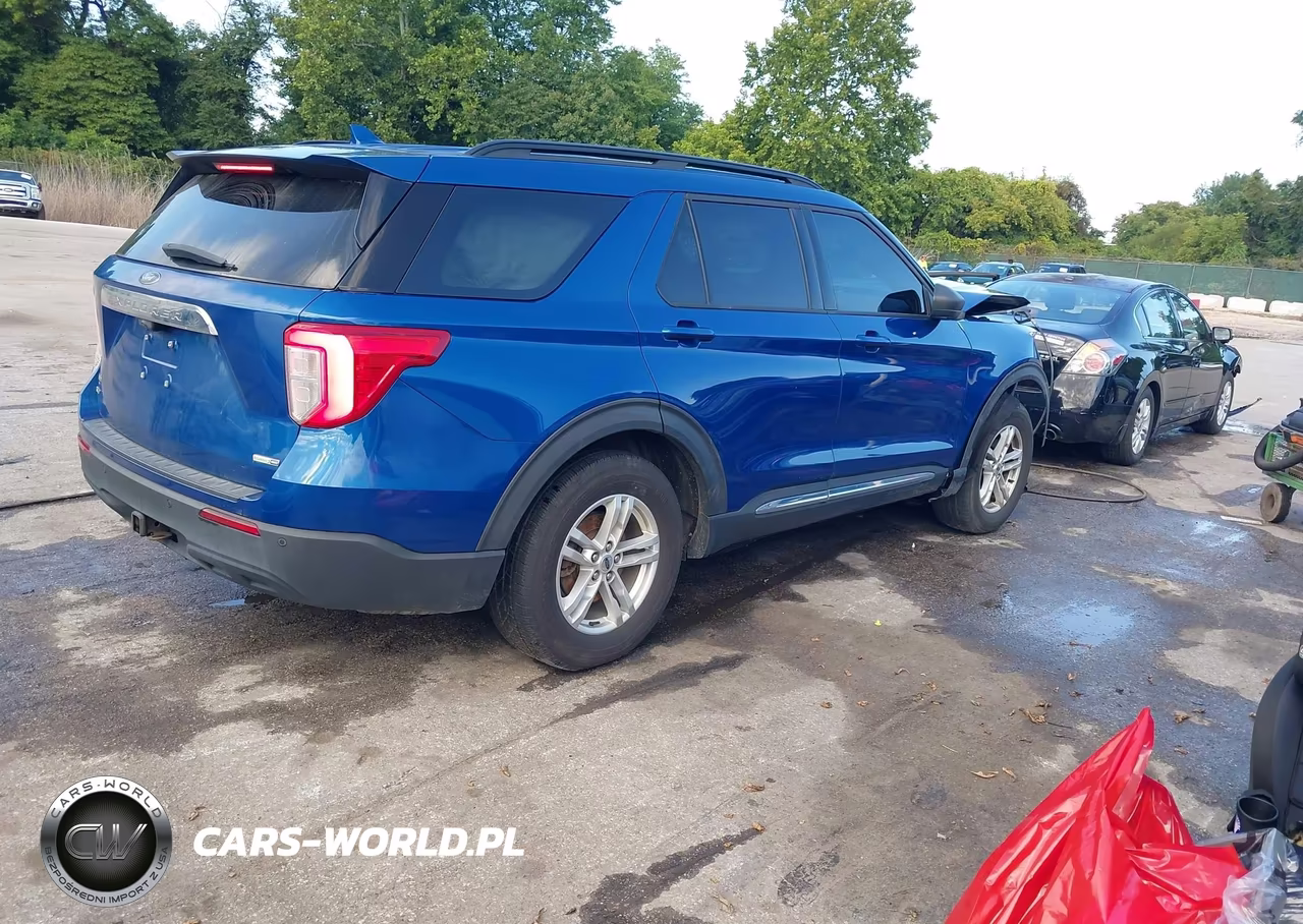 2020 Ford Explorer Xlt VIN:1FMSK8DH5LGC23966 - 4