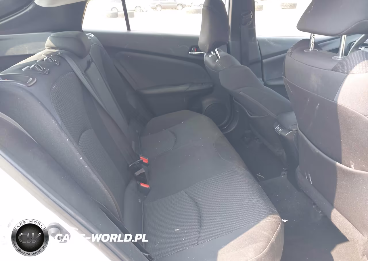 2020 Toyota Prius Le Awd-E VIN:JTDL9RFU7L3017902 - 8